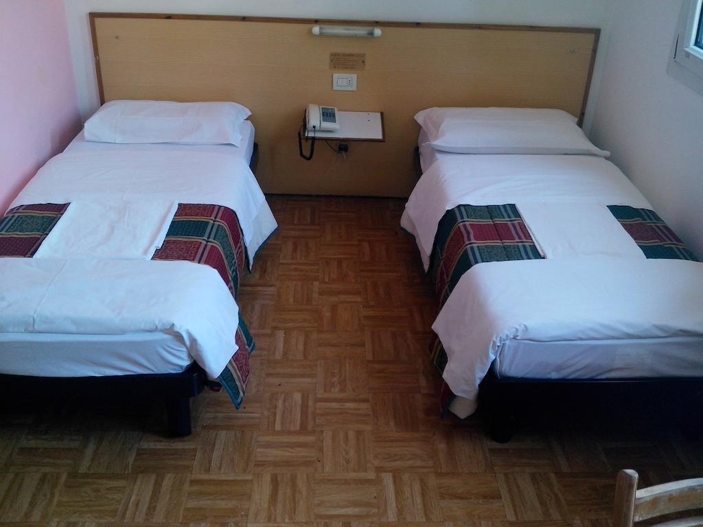 Giovannina Hotel *
